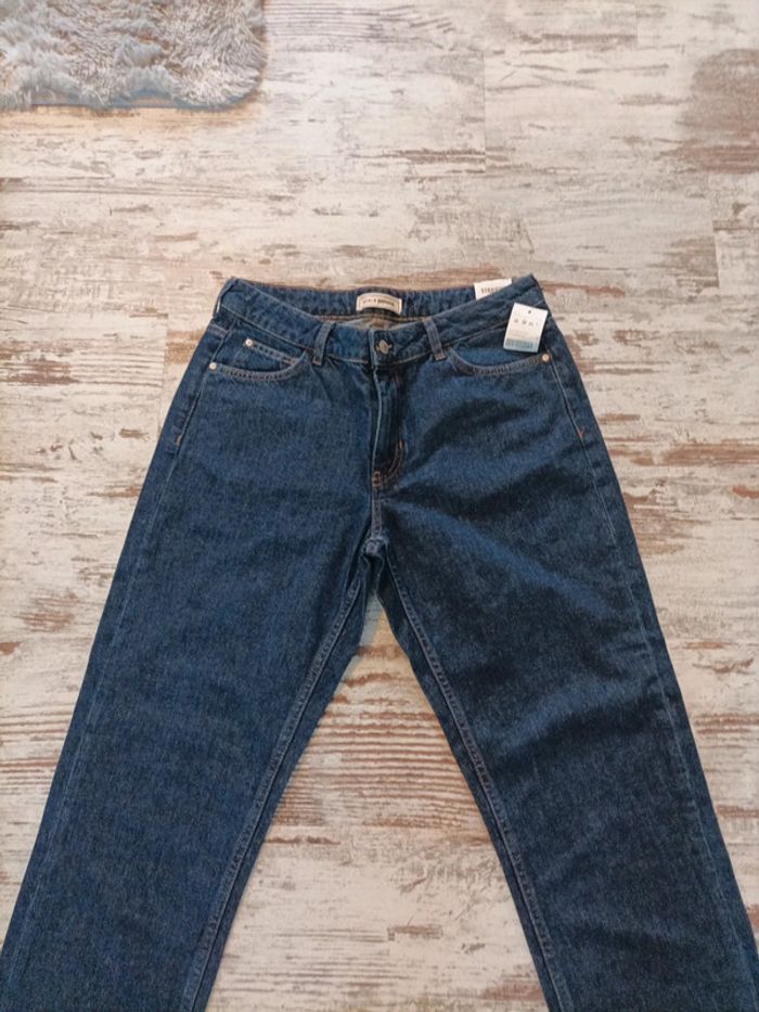 Superbe jean boy friend - photo numéro 3