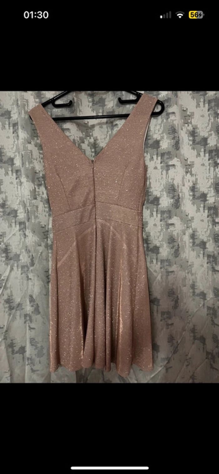 Robe pailletée - photo numéro 2