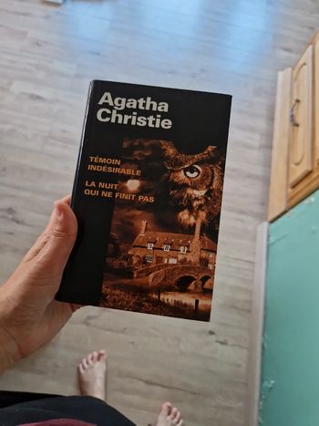 Livre 2 histoires Agatha Christie