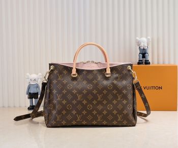 Louis Vuitton M40906