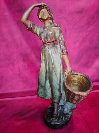Ancienne statue polychrome en plâtre hauteur 55 cm