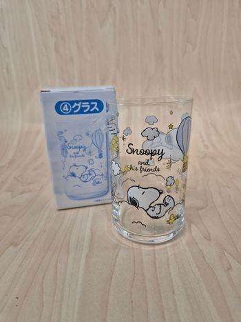 Verre Snoopy Atarikuji "Snoopy and his friends"