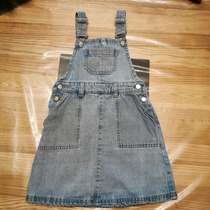 Robe Salopette 8 ans