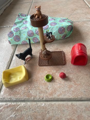 Lot chatte et ses bébés Schleich 