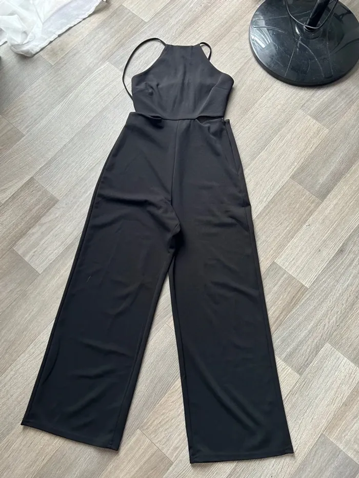 Combinaison pantalon dos nu