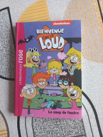 Bibliothèque rose Bienvenue chez les Loud tome 17