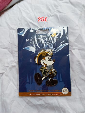 Pins Disney mickey