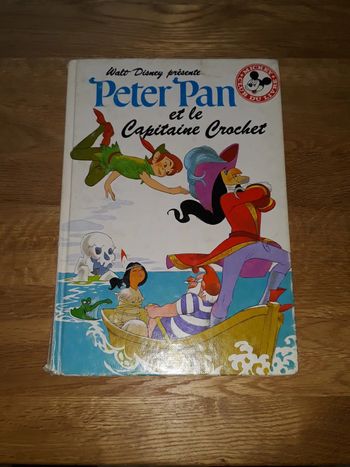 Livre peter pan et le capitaine crochet