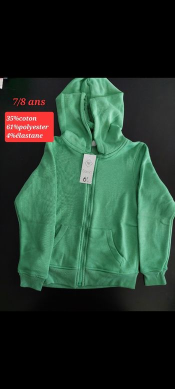 Veste à capuche verte garçon 7/8ans