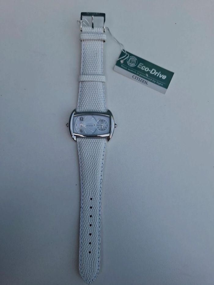 Montre Citizen femme neuve