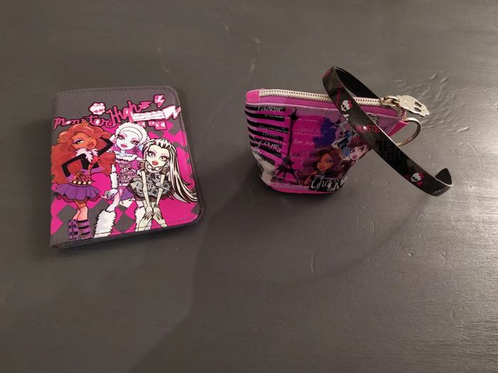 Lot monster high