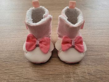 Chaussures Minnie en 0/6 mois