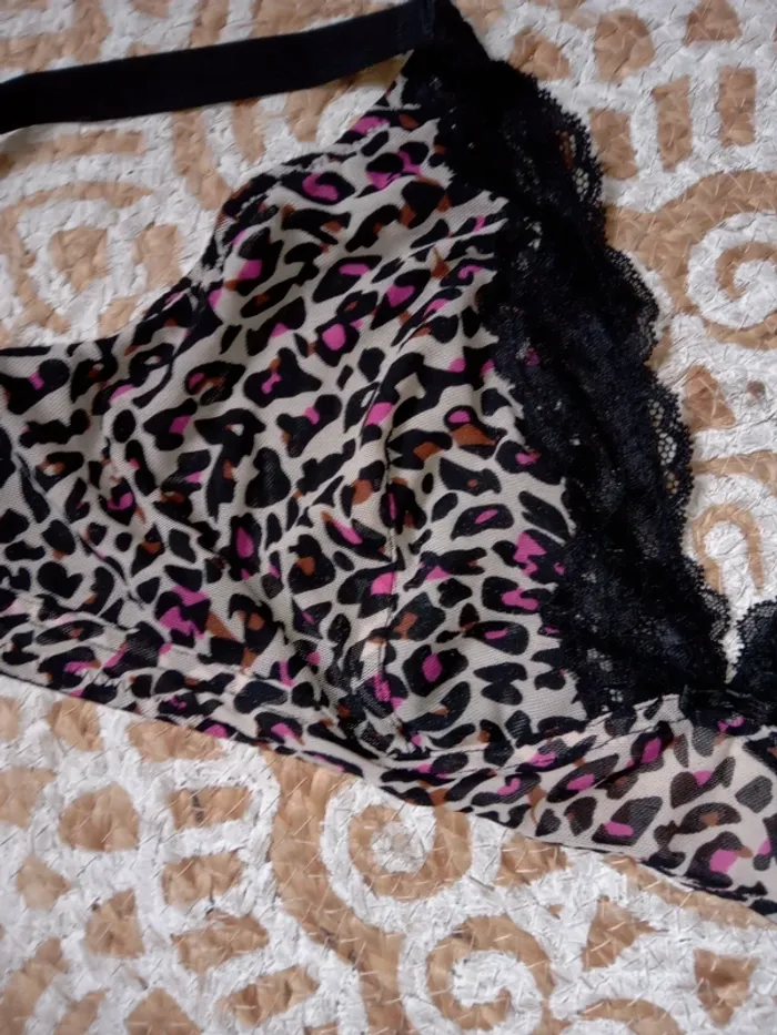 Soutien gorge léopard sans armatures - photo numéro 2