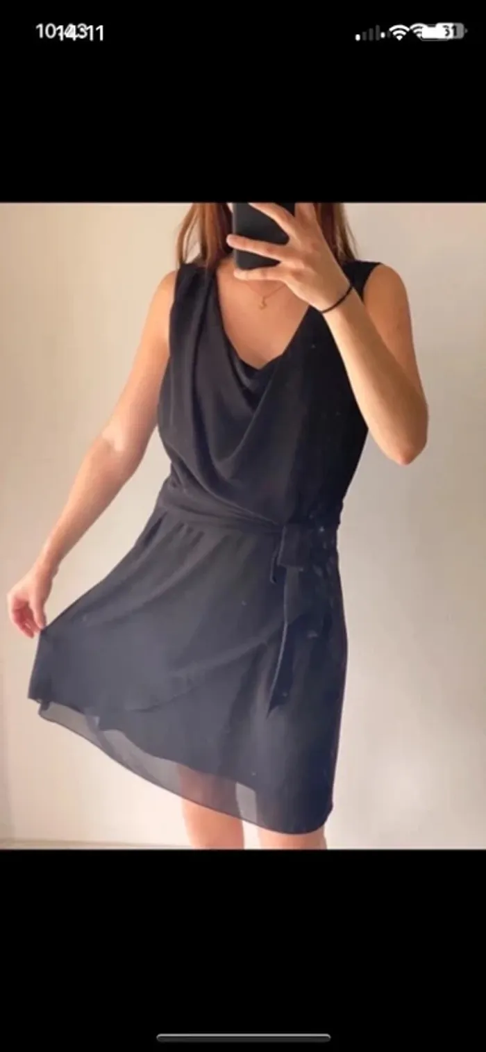 Robe noire - photo numéro 7