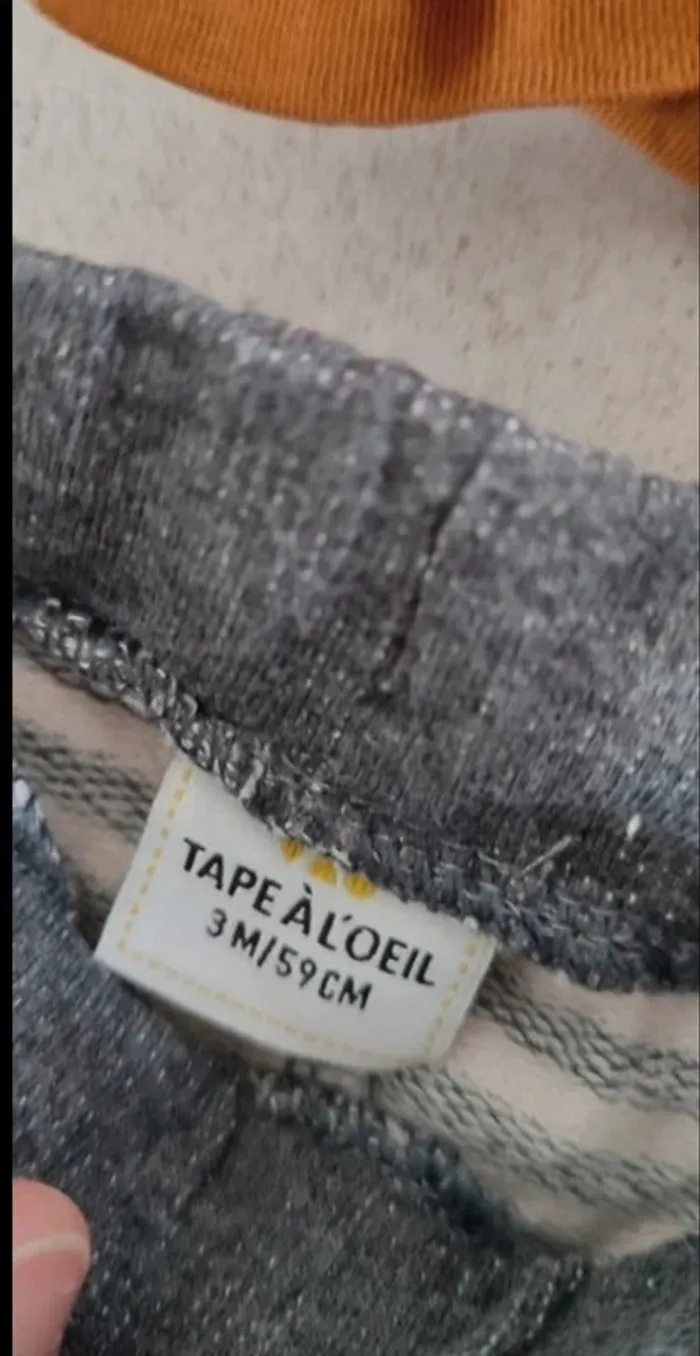 Gros lot de vêtements automne/hiver fille - taille 3 mois - 20 pièces - photo numéro 14
