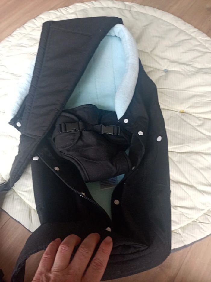 Porte bébé - photo numéro 8