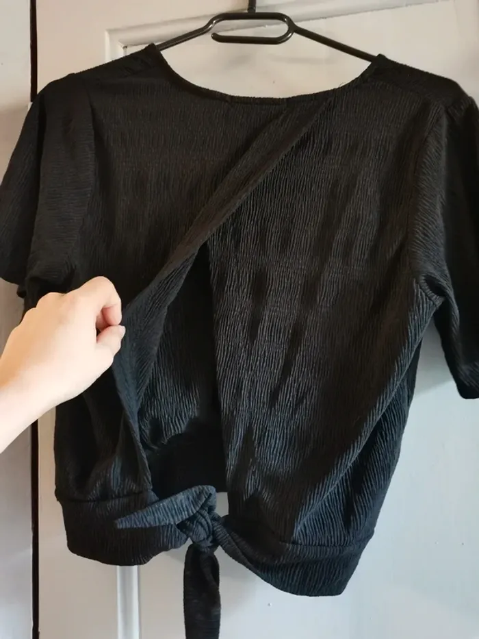 Haut cache cœur bershka - photo numéro 4