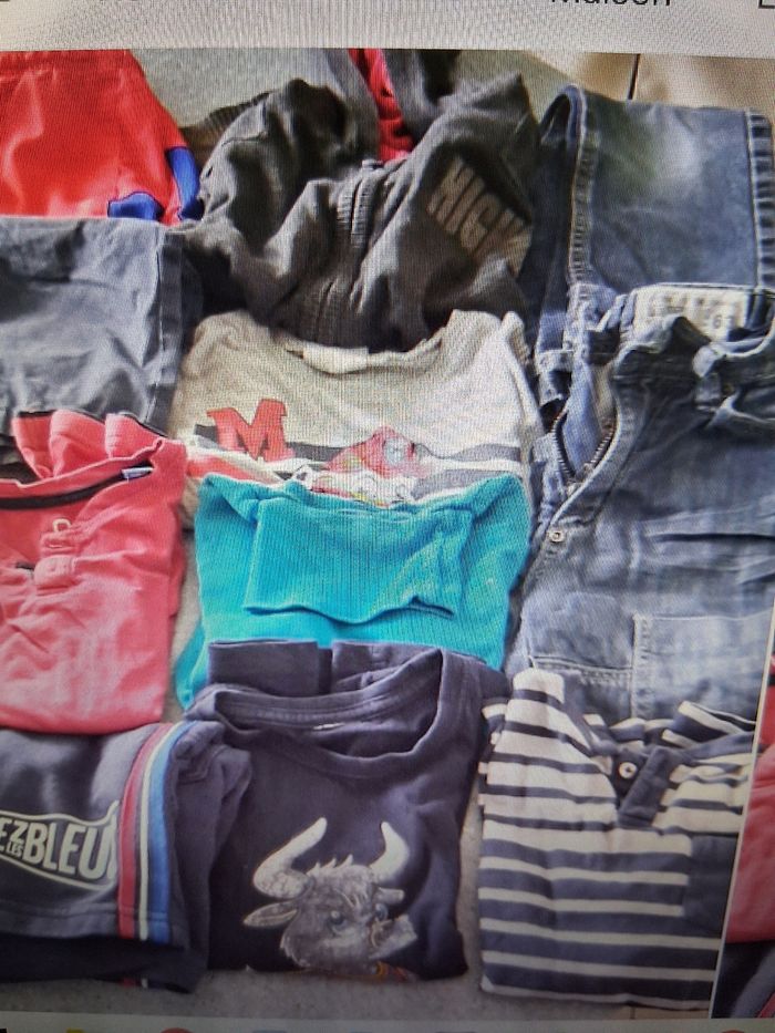Lot de 11 vêtements  divers garçon " t- 5 ans" - photo numéro 2