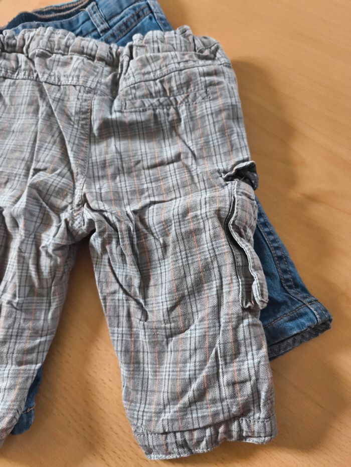 2 pantalons 9 mois - photo numéro 4