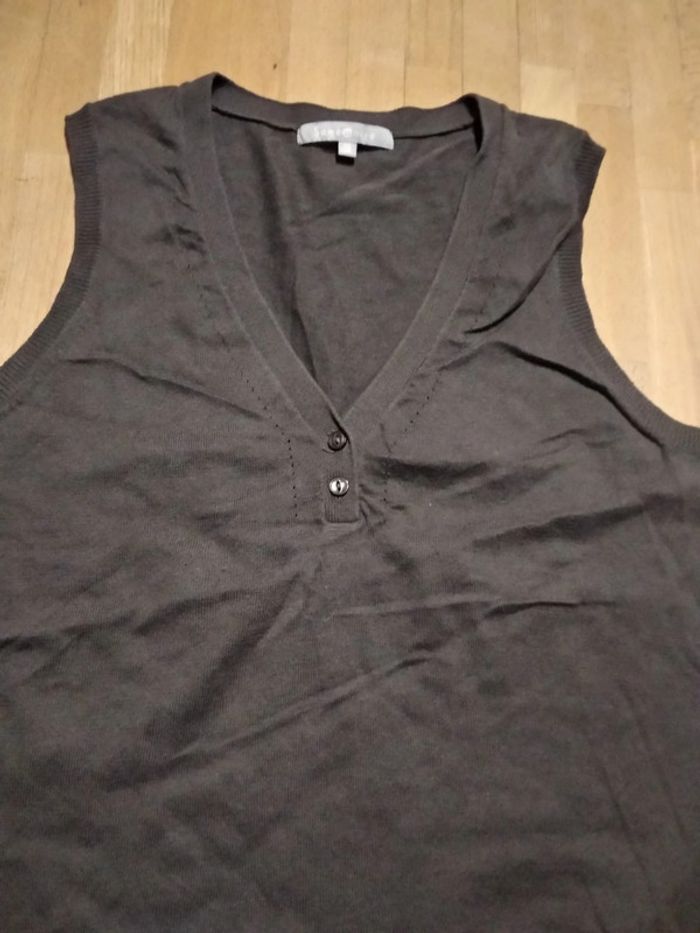 Petit pull sans manches - photo numéro 2