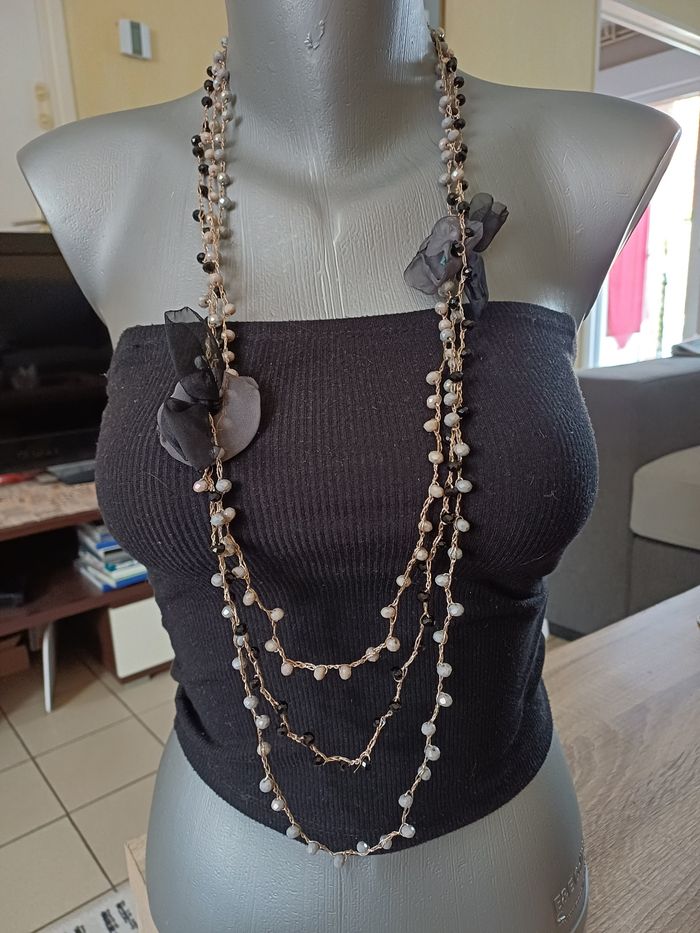 Sautoir noir et gris