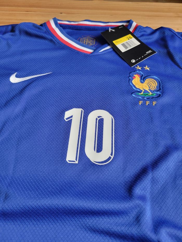 Ensemble Kylian Mbappé - photo numéro 6