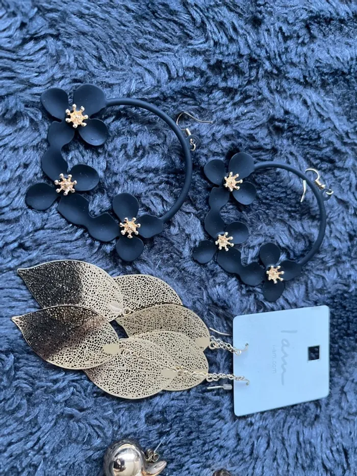 Lot boucles d’oreilles - photo numéro 2