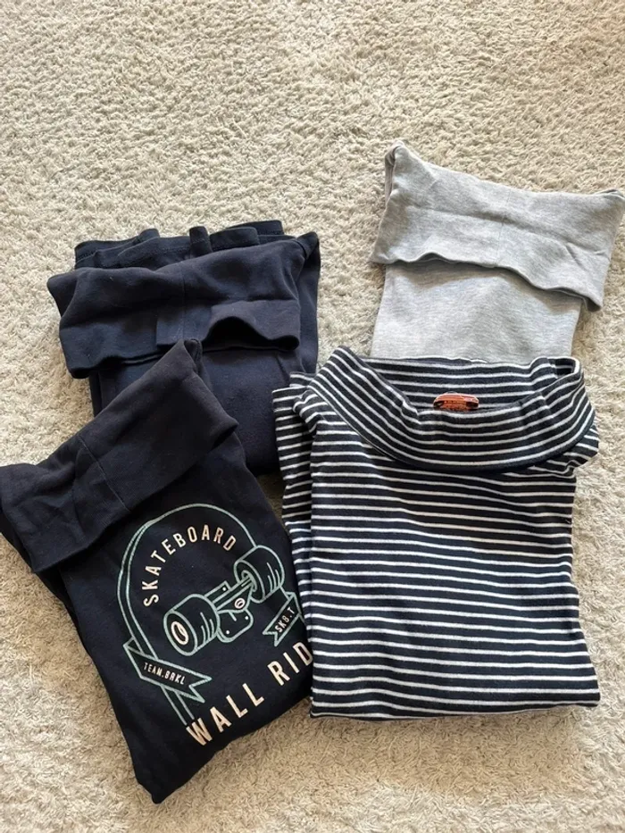 Lot de 4 sous-pulls taille 8 ans marque Kiabi et Tape à l’œil