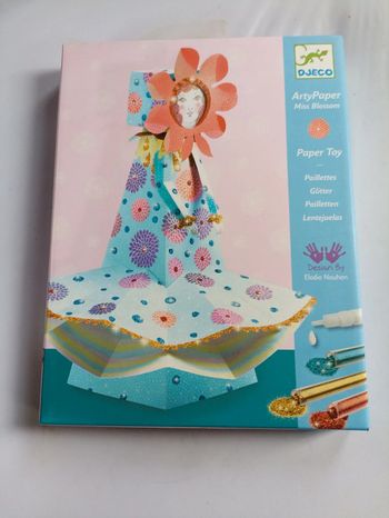 Kit Djeco arty papier miss blossom