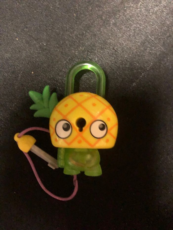 Cadenas lock stars - photo numéro 3