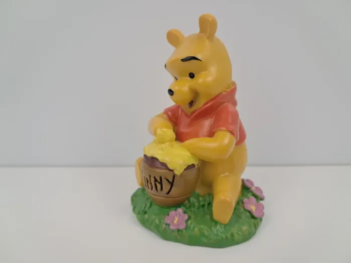 Figurine Winnie L'Ourson de Walt Disney - photo numéro 5