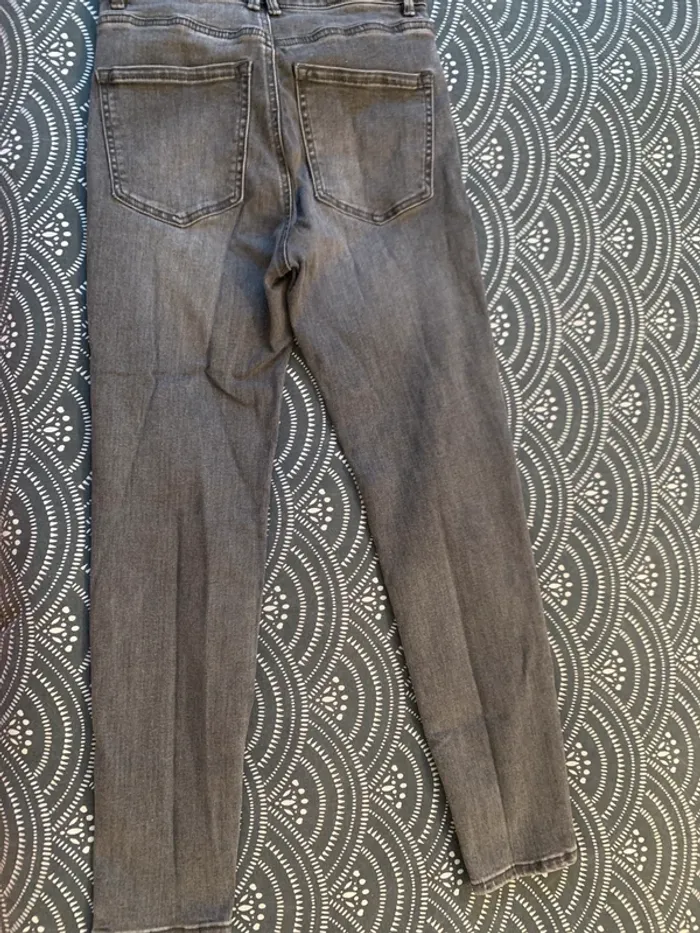 Jean Slim taille très haute taille 40 - photo numéro 4