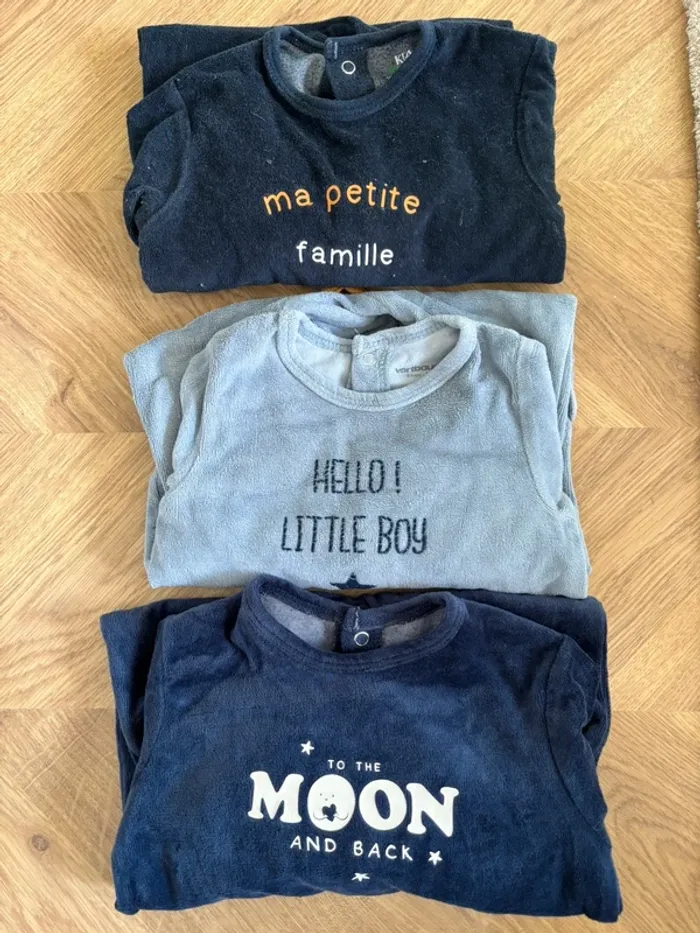 Pyjamas 9 mois