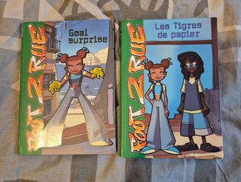 Lot 2 petits livres foot de rue