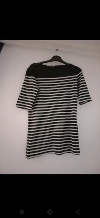 T-shirt manches 3/4 rayé noir et blanc – Taille 40