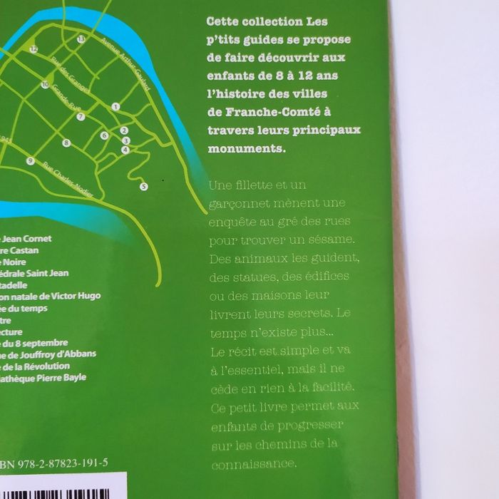 Livre enfant : Sur les pas de Héléna et Aymeric à Besançon - photo numéro 3