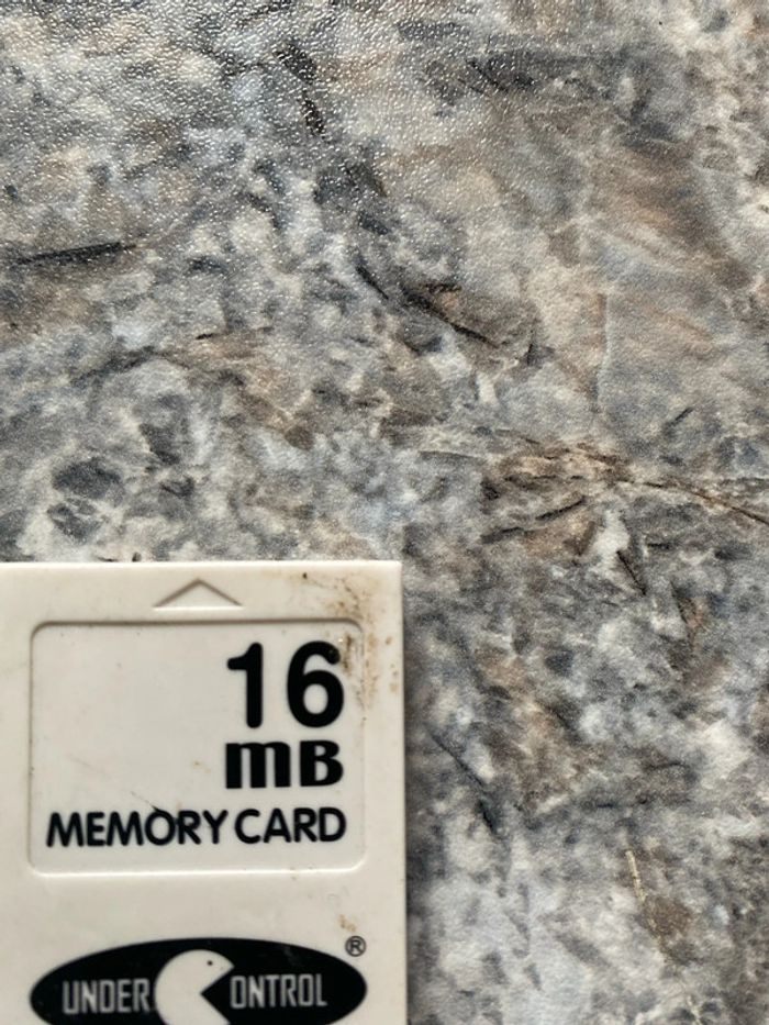 Memory card - photo numéro 2
