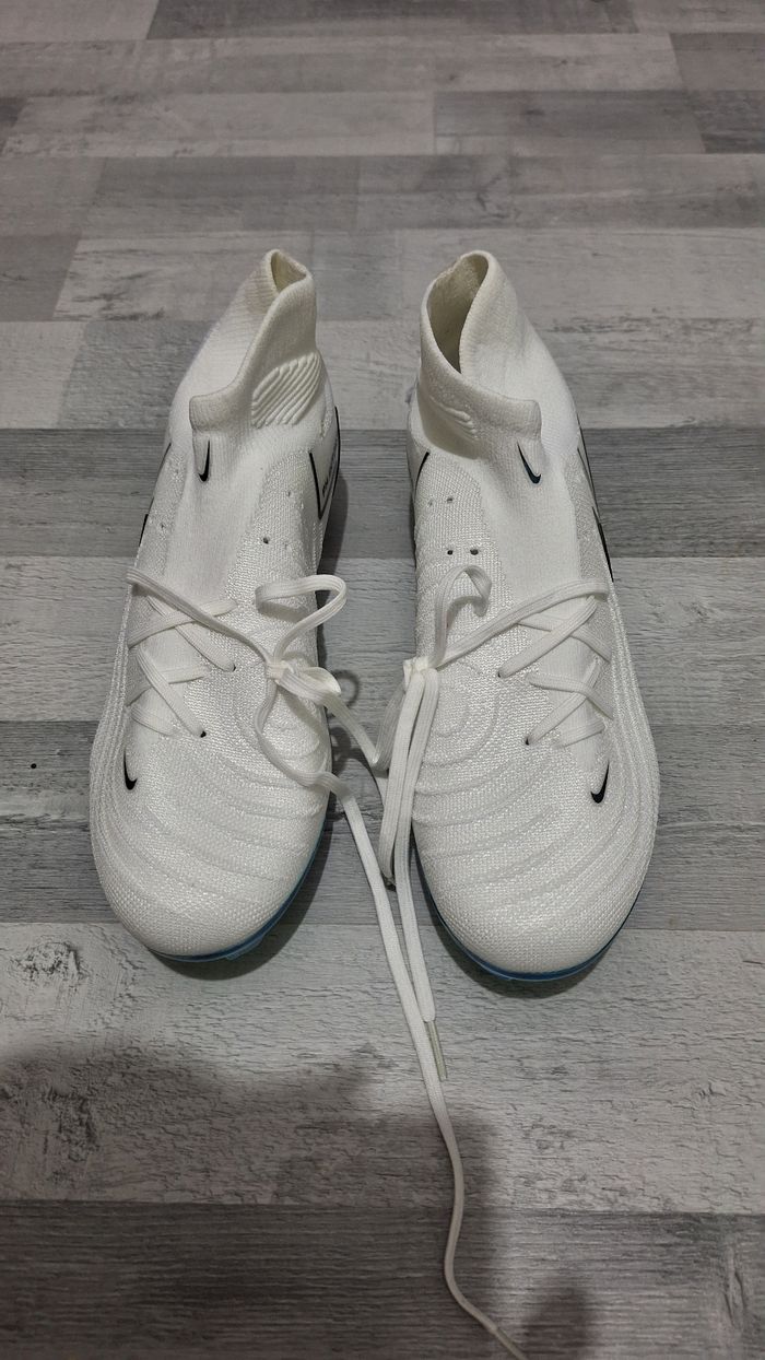 Chaussure de football Nike Phantom Élite GX  taille 45 + sac neuf - photo numéro 9