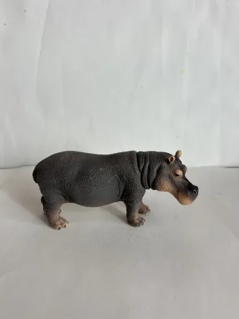 Figurine hippopotame Schleich