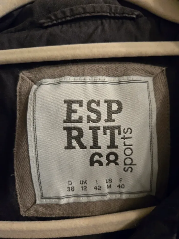 Veste Esprit neuve ! - photo numéro 8