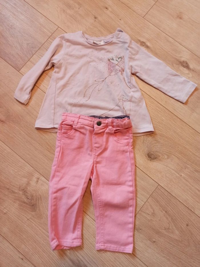 Ensemble pantalon et t-shirt manches longues