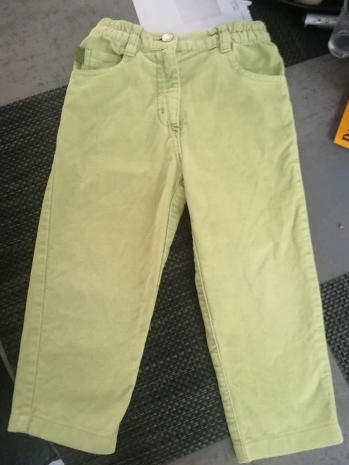 Pantalon kiabi 3ans fille vert pomme be - photo numéro 2