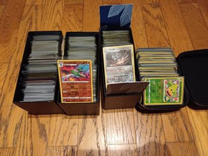 Lot de cartes Pokémon (reverse/Holo) - Bloc Epée et Bouclier / Ecarlate et Violet - photo numéro 2