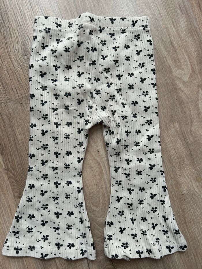 Legging côtelé pattes d’éléphant fille 18 mois - photo numéro 2