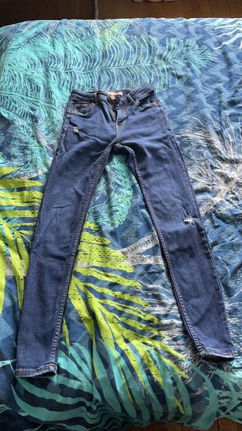 Jeans taille haute Bershka