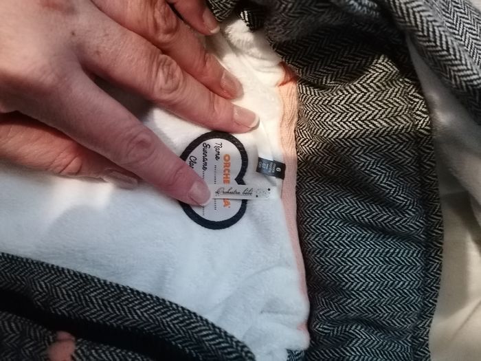 Blouson 6 mois - photo numéro 2