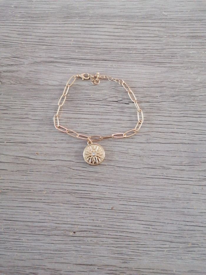 Bracelet