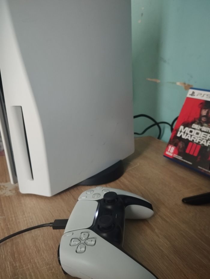 Ps5 Pro Et Manette - photo numéro 4