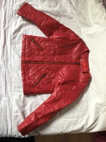 Veste rouge