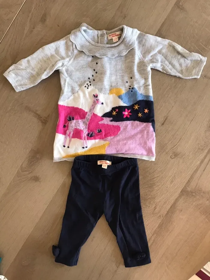 Ensemble robe en maille et legging 3 mois